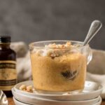 Gâteau express à la noix de beurre de cacahuète moelleux en 5 minutes au micro-ondes