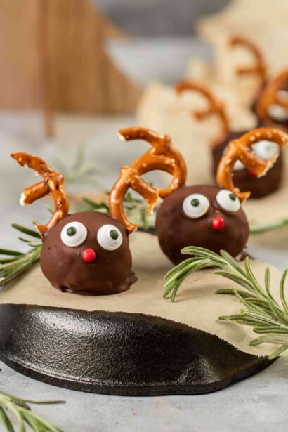 Billes de Peanut Butter aux Rice Krispies pour un Noël Sain en forme de Renne