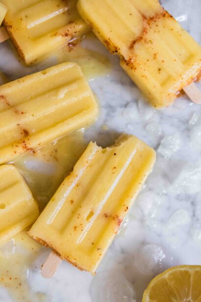 Sucettes glacées à l’ananas healthy avec Tajín