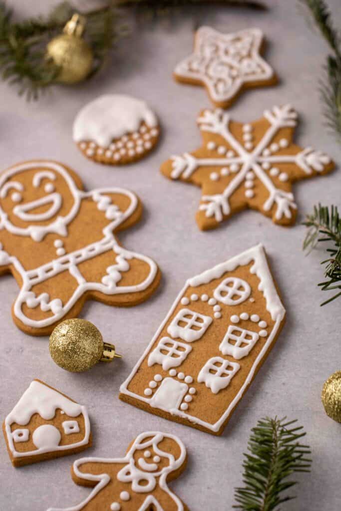 Recette facile de biscuits en pain d’épice découpés