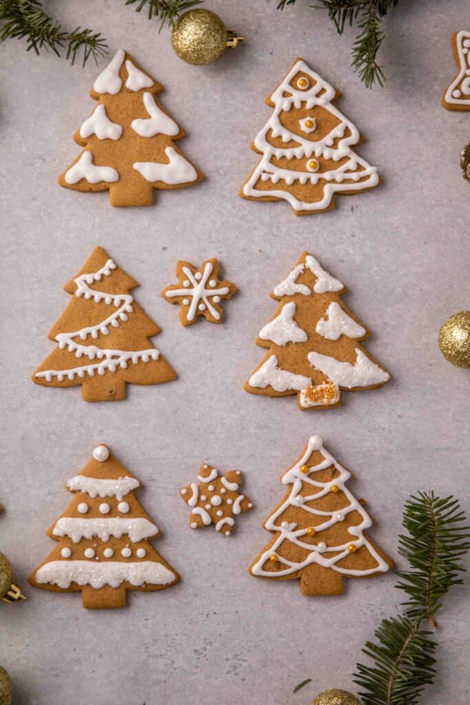Idées de décoration de sapins de Noël