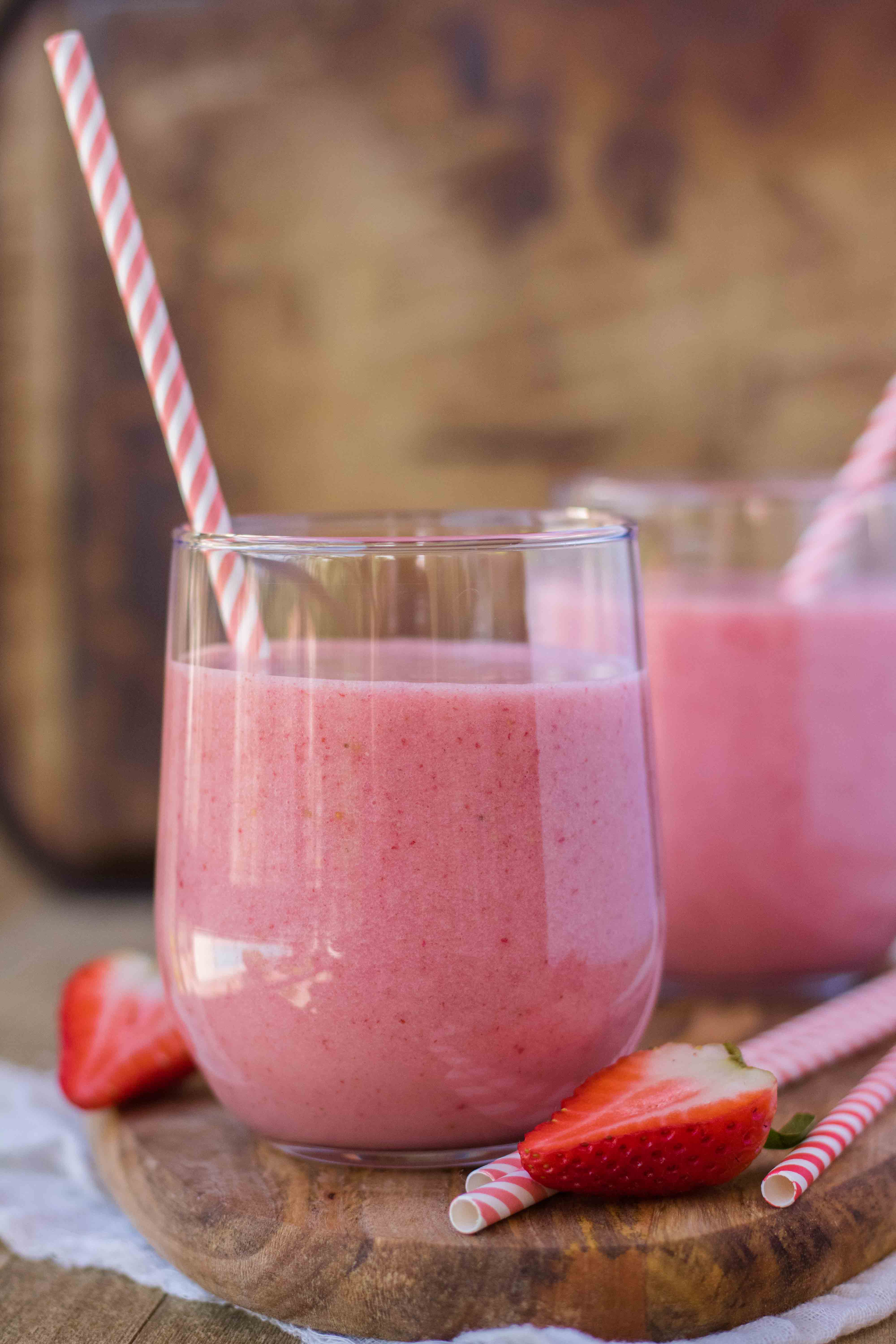 smoothie banane fraise avec yaourt