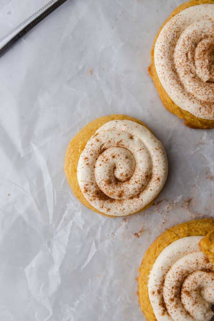 Biscuits géants de citrouille Crumbl
