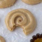Les meilleures cookies “Honey Bun” de Crumbl