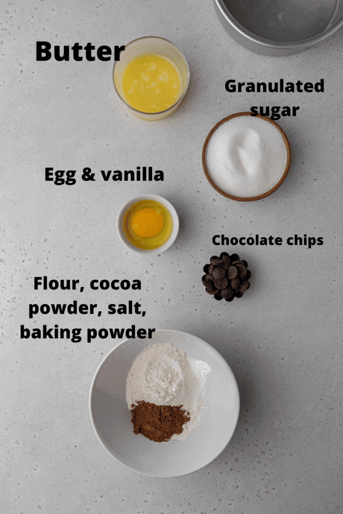 Ingrédients pour brownies à la friteuse à air