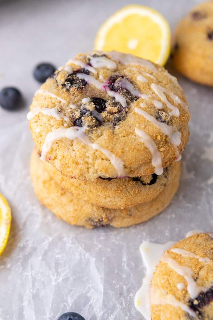 Cookies aux myrtilles CRUMBL