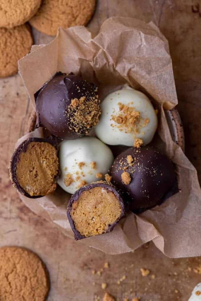 vue de dessus des truffes à la citrouille