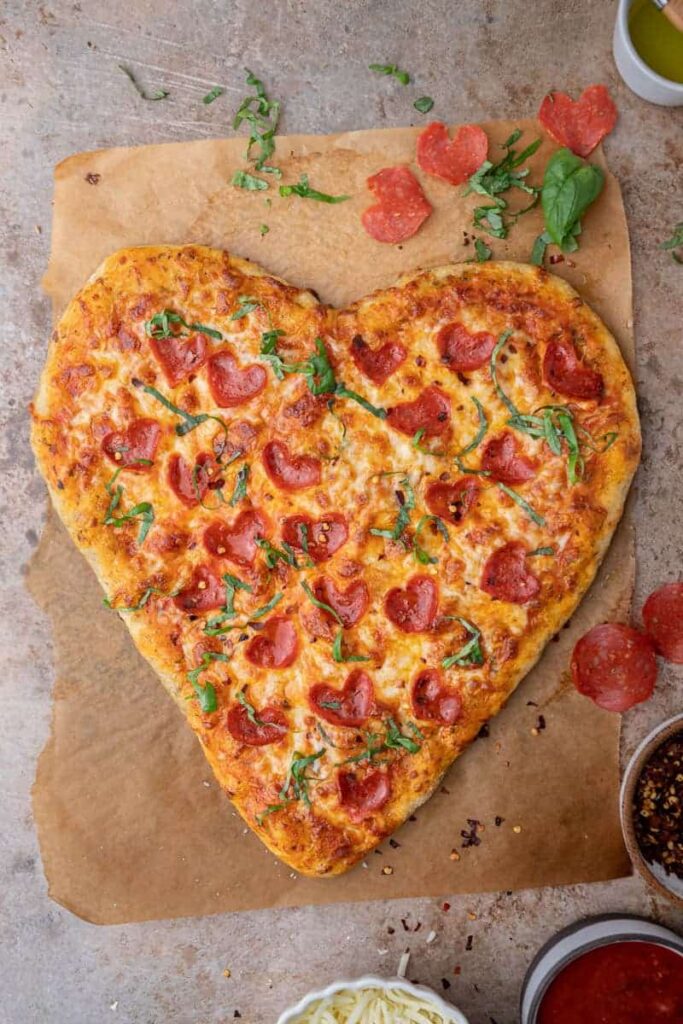 Recette de pizza en forme de cœur