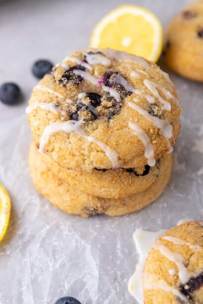 Recette imitation de biscuits moelleux aux myrtilles et crumble | Cookies tendres au crumble de myrtilles