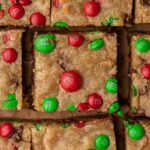 Les meilleurs blondies de Noël aux M&M’s