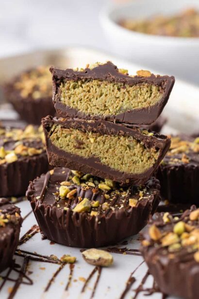 La meilleure recette de Coupes au Chocolat de Dubaï, Farcies de Pistaches Croquantes