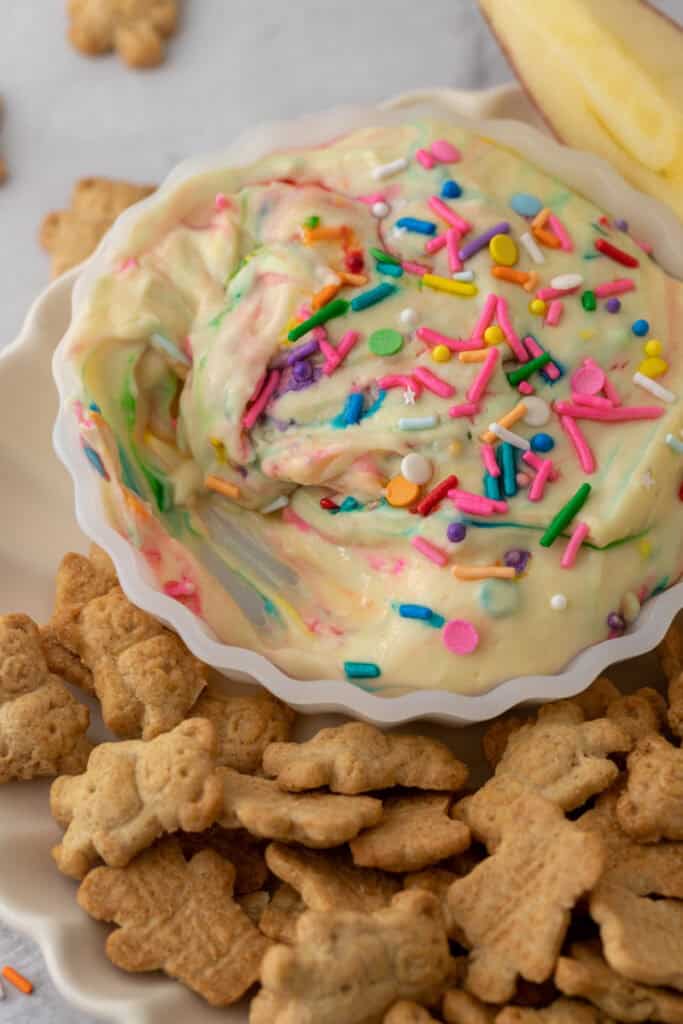 Zoom sur le dip virale haute en protéines Dunkaroo